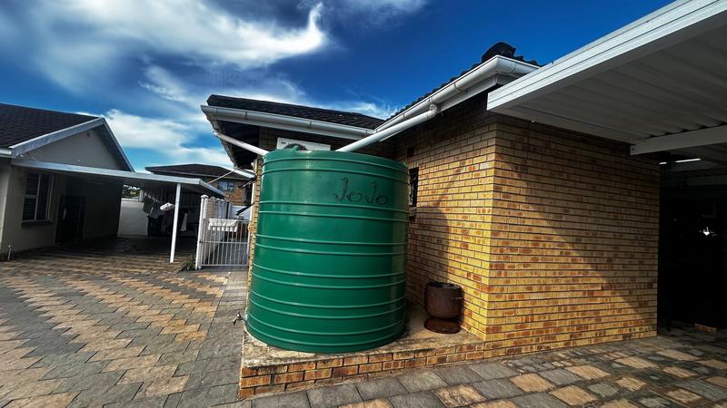 3 Bedroom Property for Sale in Brackenham KwaZulu-Natal