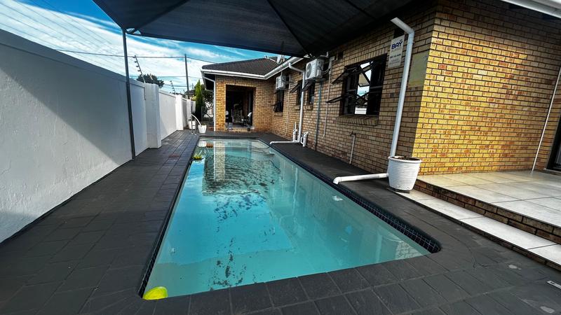 3 Bedroom Property for Sale in Brackenham KwaZulu-Natal