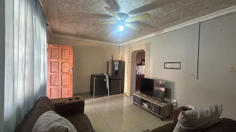 3 Bedroom Property for Sale in Brackenham KwaZulu-Natal