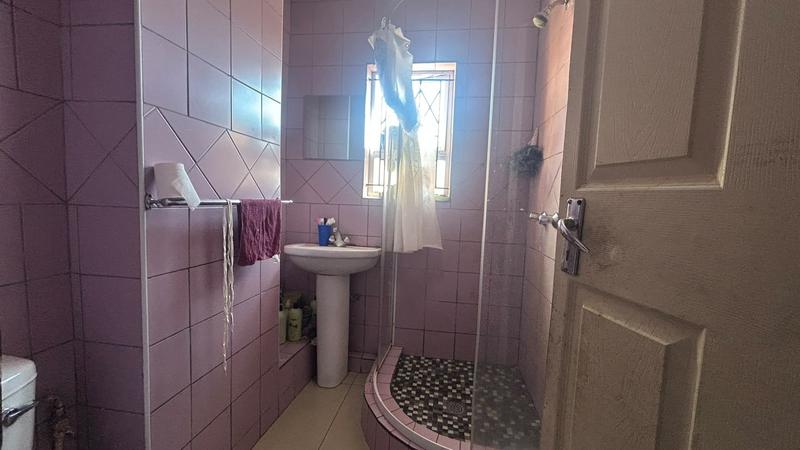 3 Bedroom Property for Sale in Brackenham KwaZulu-Natal