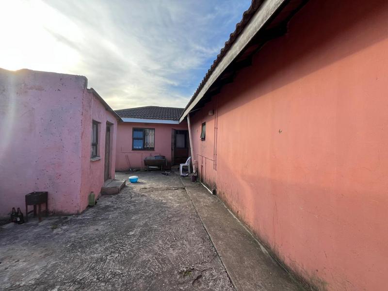 3 Bedroom Property for Sale in Esikhawini KwaZulu-Natal