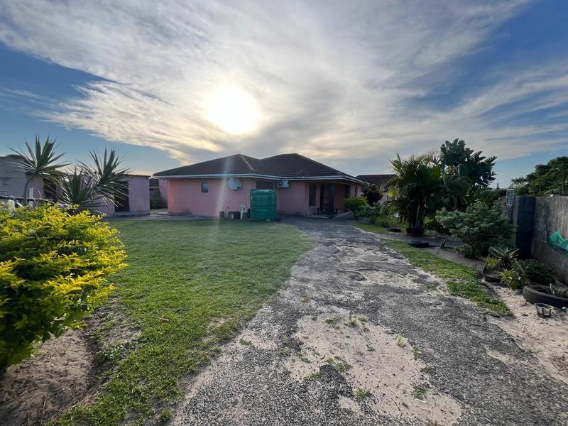 3 Bedroom Property for Sale in Esikhawini KwaZulu-Natal