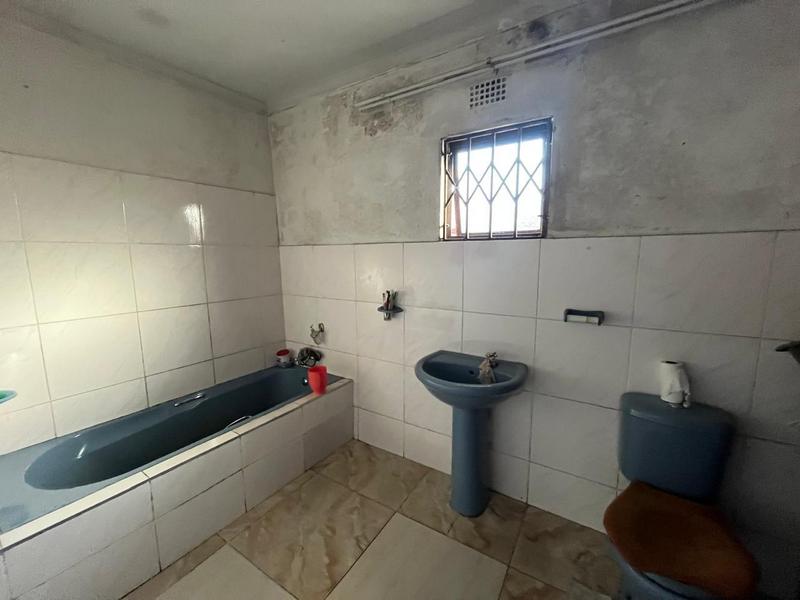 3 Bedroom Property for Sale in Esikhawini KwaZulu-Natal