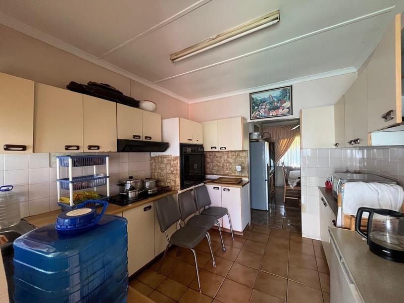 4 Bedroom Property for Sale in Esikhawini KwaZulu-Natal