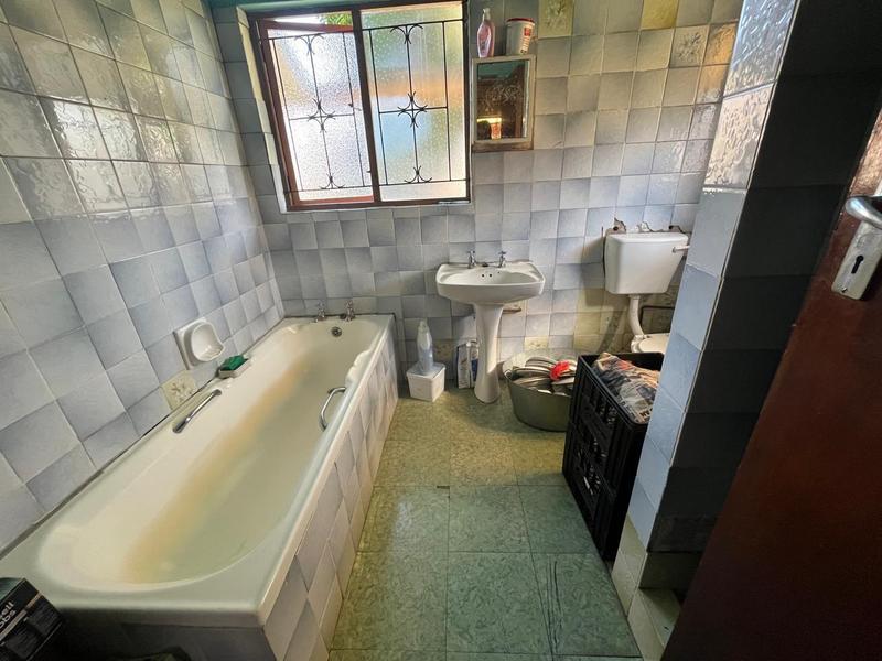 4 Bedroom Property for Sale in Esikhawini KwaZulu-Natal