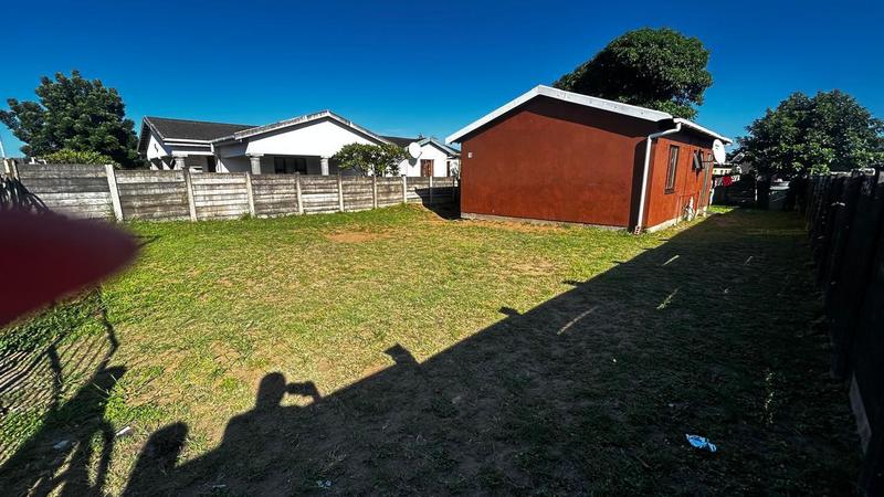 2 Bedroom Property for Sale in Aquadene KwaZulu-Natal