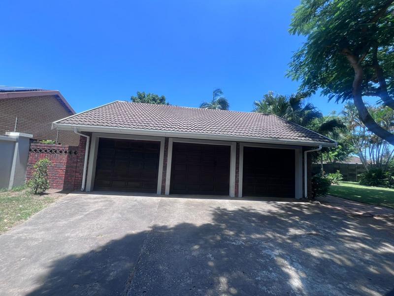 4 Bedroom Property for Sale in Meer En See KwaZulu-Natal