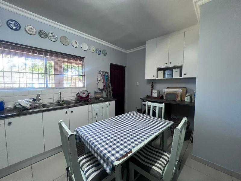 4 Bedroom Property for Sale in Meer En See KwaZulu-Natal