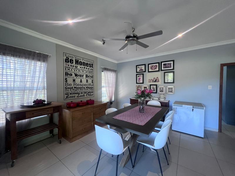 4 Bedroom Property for Sale in Meer En See KwaZulu-Natal