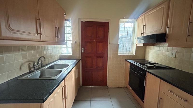 2 Bedroom Property for Sale in Meer En See KwaZulu-Natal