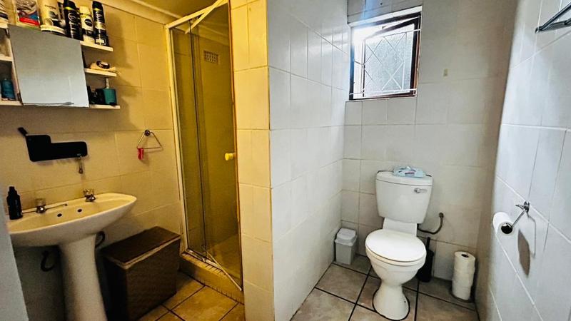 4 Bedroom Property for Sale in Veld En Vlei KwaZulu-Natal