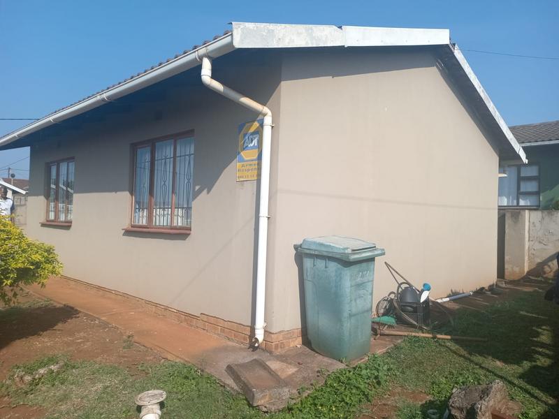 2 Bedroom Property for Sale in Umhlathuze KwaZulu-Natal