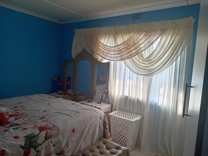2 Bedroom Property for Sale in Umhlathuze KwaZulu-Natal