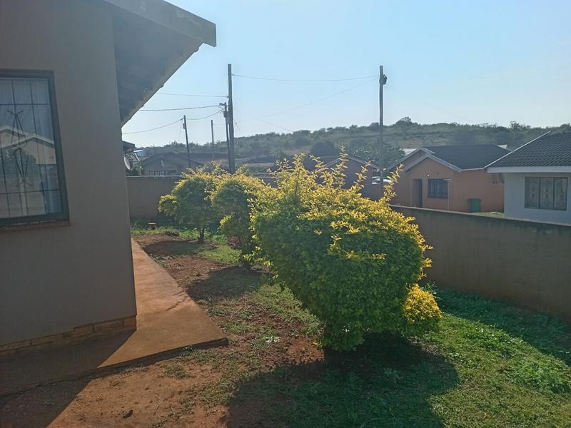 2 Bedroom Property for Sale in Umhlathuze KwaZulu-Natal