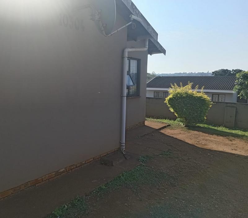 2 Bedroom Property for Sale in Umhlathuze KwaZulu-Natal