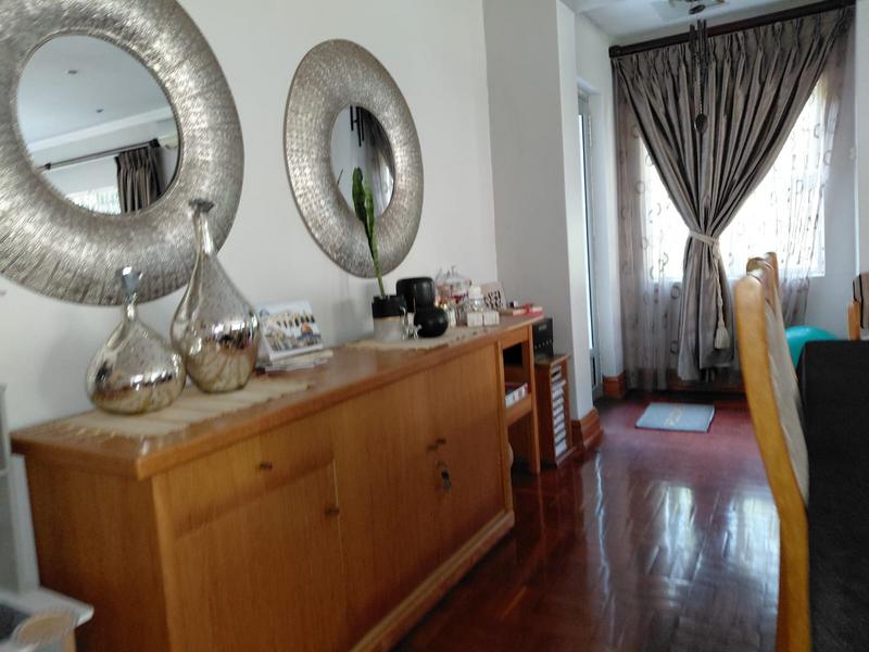 6 Bedroom Property for Sale in Sherwood KwaZulu-Natal