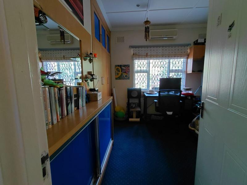 6 Bedroom Property for Sale in Sherwood KwaZulu-Natal
