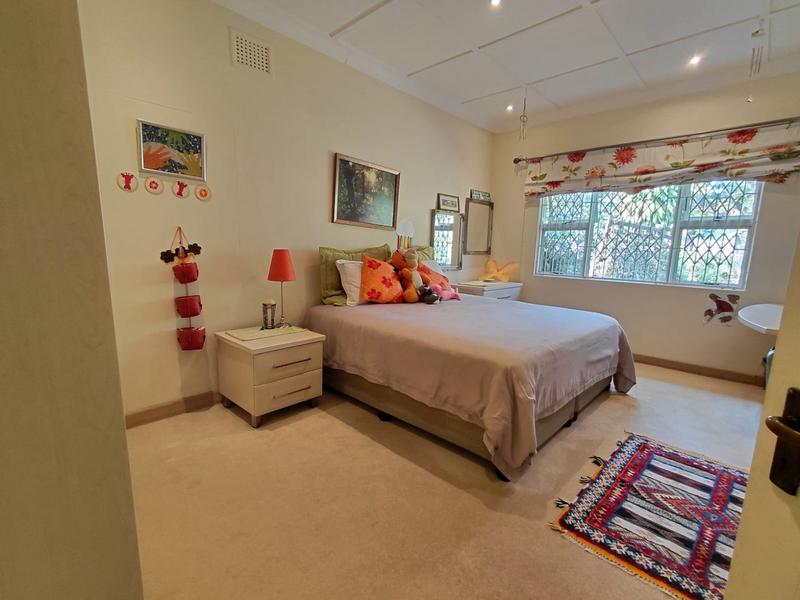 6 Bedroom Property for Sale in Sherwood KwaZulu-Natal