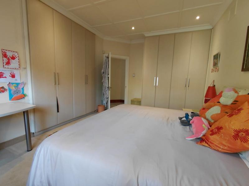 6 Bedroom Property for Sale in Sherwood KwaZulu-Natal