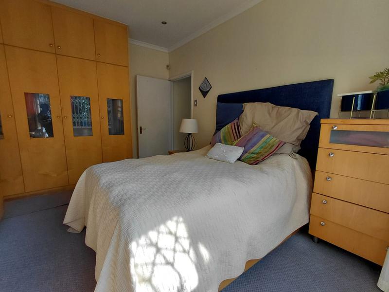 6 Bedroom Property for Sale in Sherwood KwaZulu-Natal
