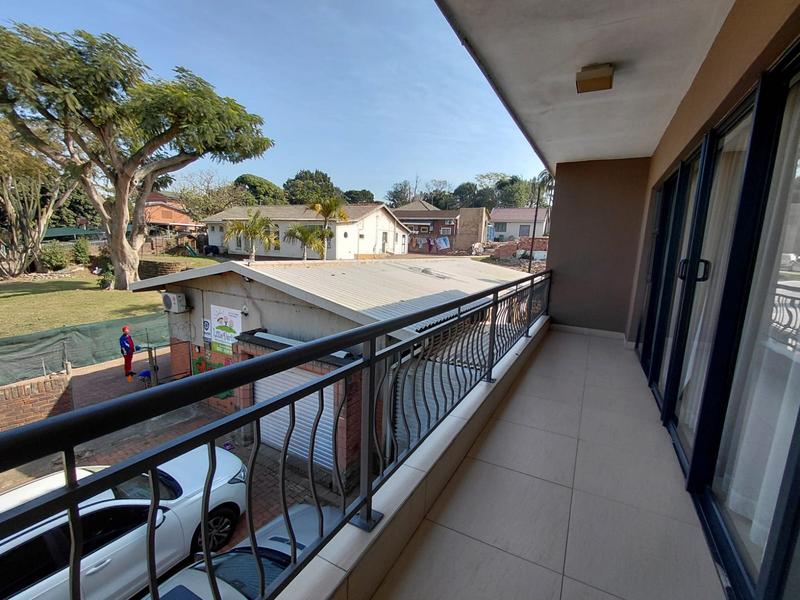 6 Bedroom Property for Sale in Sherwood KwaZulu-Natal