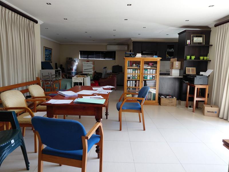 6 Bedroom Property for Sale in Sherwood KwaZulu-Natal