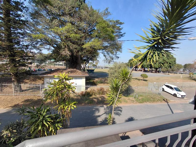 6 Bedroom Property for Sale in Sherwood KwaZulu-Natal