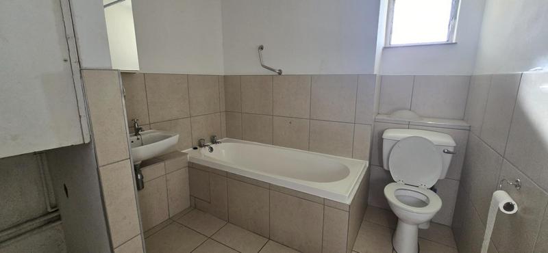 To Let 2 Bedroom Property for Rent in Durban North KwaZulu-Natal