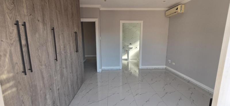 3 Bedroom Property for Sale in Mount Edgecombe KwaZulu-Natal