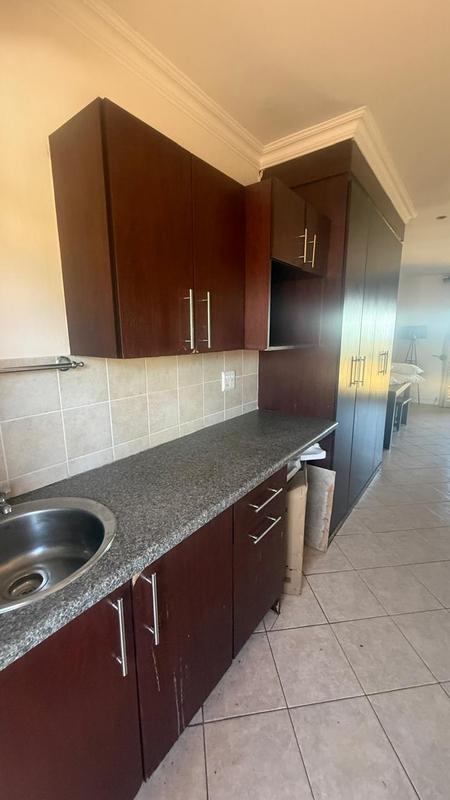 To Let 1 Bedroom Property for Rent in Rocklands KwaZulu-Natal