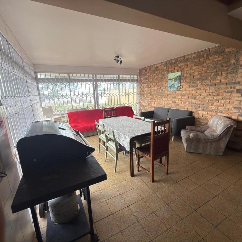 8 Bedroom Property for Sale in Doc Wilson Point KwaZulu-Natal
