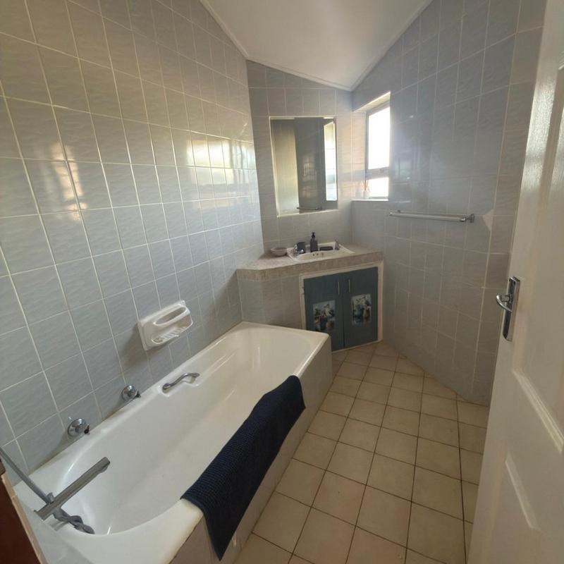 8 Bedroom Property for Sale in Doc Wilson Point KwaZulu-Natal