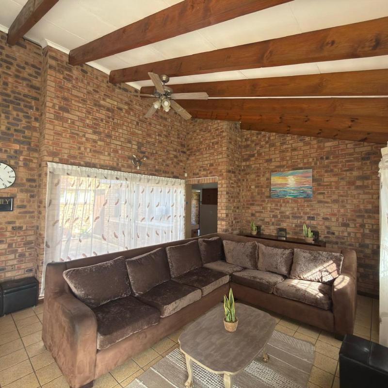 8 Bedroom Property for Sale in Doc Wilson Point KwaZulu-Natal