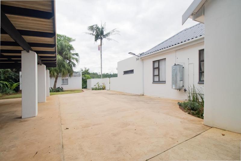 4 Bedroom Property for Sale in North Sand Bluff KwaZulu-Natal