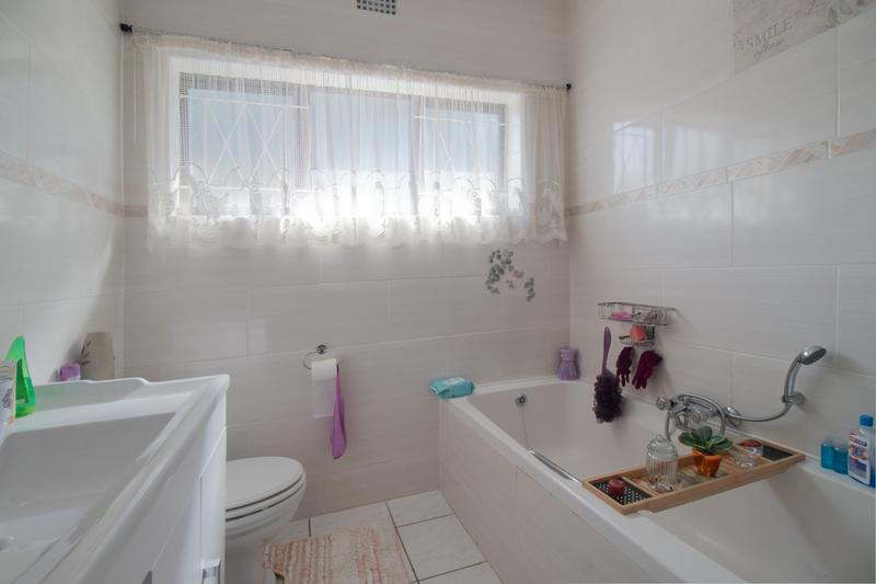 4 Bedroom Property for Sale in Ramsgate KwaZulu-Natal