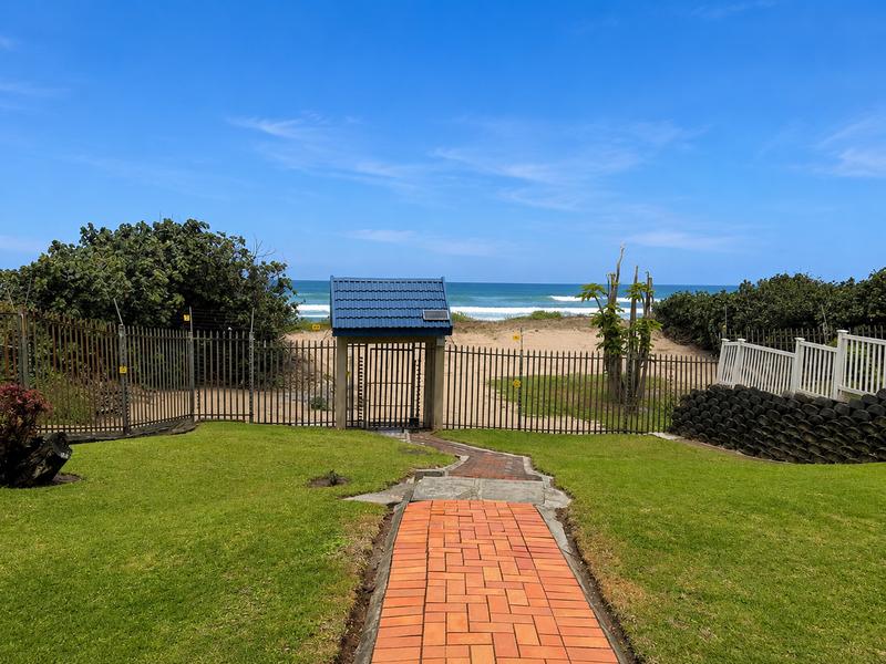 2 Bedroom Property for Sale in Manaba Beach KwaZulu-Natal