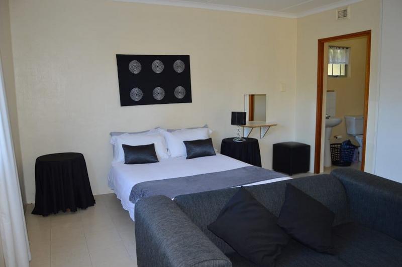 Commercial Property for Sale in Glenmore Beach KwaZulu-Natal