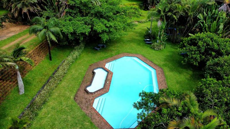 Commercial Property for Sale in Glenmore Beach KwaZulu-Natal