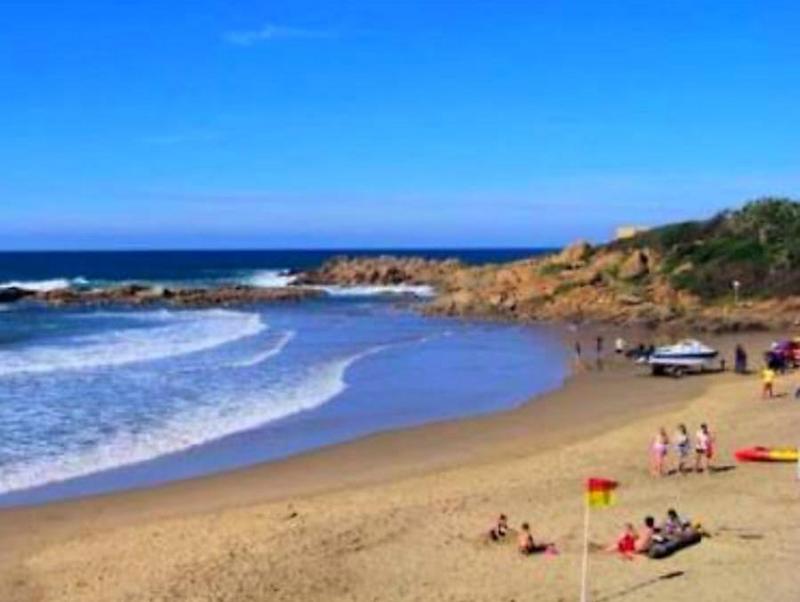 Commercial Property for Sale in Glenmore Beach KwaZulu-Natal