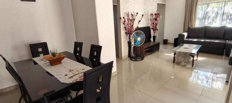 4 Bedroom Property for Sale in Glenmore Beach KwaZulu-Natal