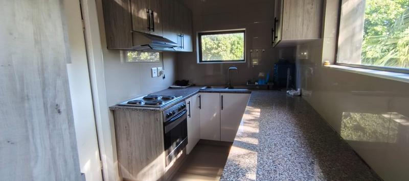4 Bedroom Property for Sale in Glenmore Beach KwaZulu-Natal