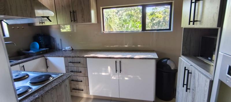 4 Bedroom Property for Sale in Glenmore Beach KwaZulu-Natal