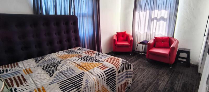 4 Bedroom Property for Sale in Glenmore Beach KwaZulu-Natal