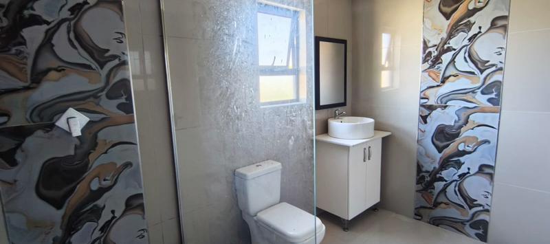 4 Bedroom Property for Sale in Glenmore Beach KwaZulu-Natal