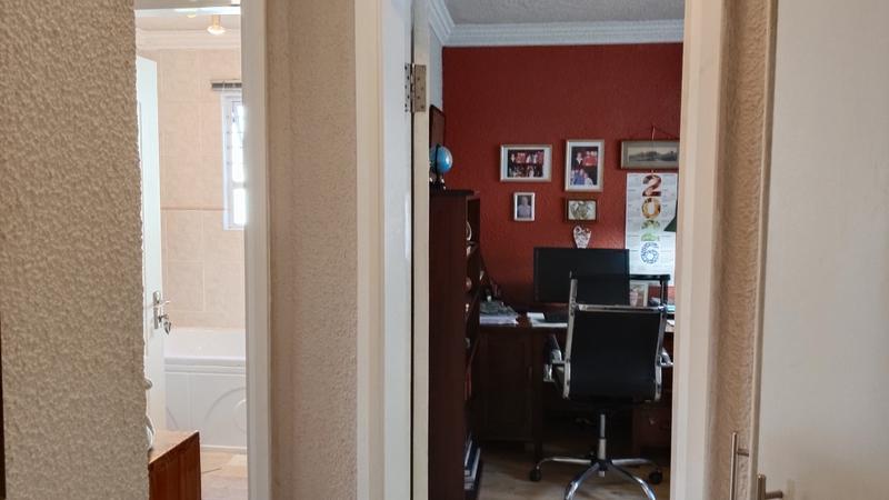 3 Bedroom Property for Sale in Ramsgate KwaZulu-Natal