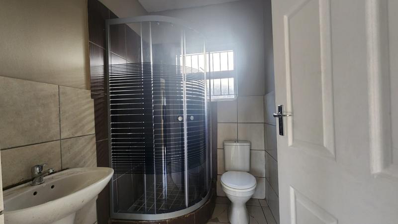 2 Bedroom Property for Sale in Clare Estate KwaZulu-Natal