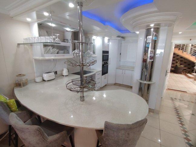 3 Bedroom Property for Sale in Umhlanga KwaZulu-Natal