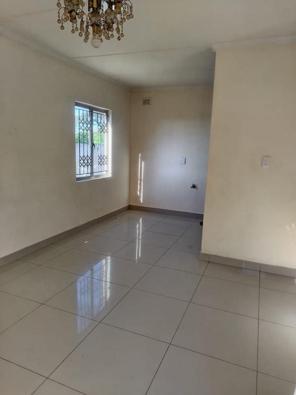 To Let 3 Bedroom Property for Rent in Trenance Park KwaZulu-Natal