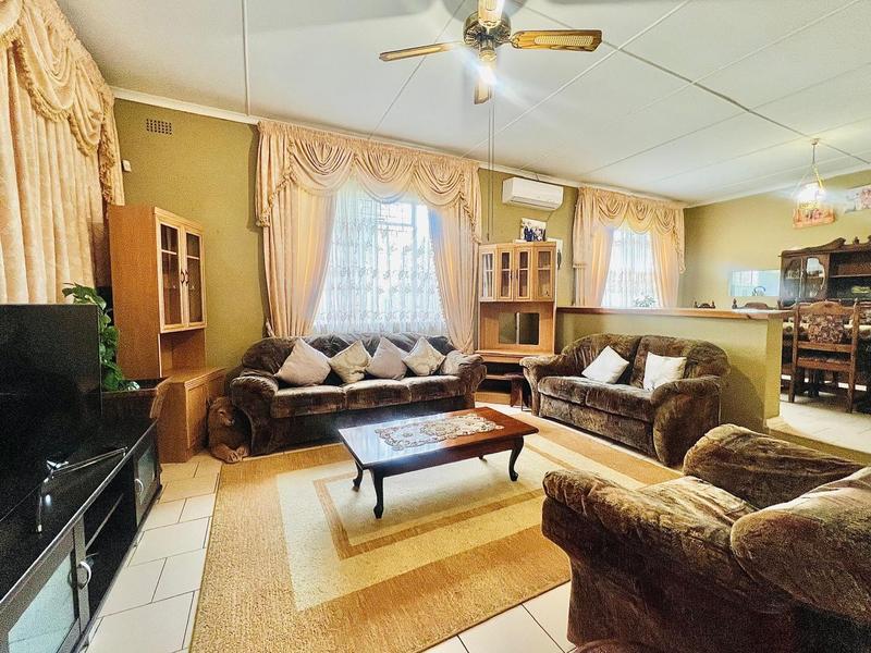 4 Bedroom Property for Sale in Lincoln Meade KwaZulu-Natal