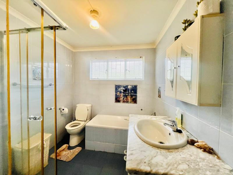4 Bedroom Property for Sale in Lincoln Meade KwaZulu-Natal